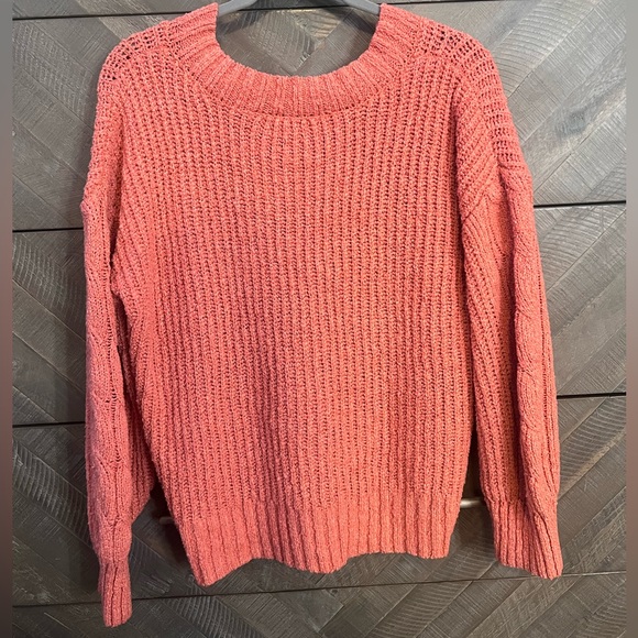 SO sweater - Picture 3 of 3